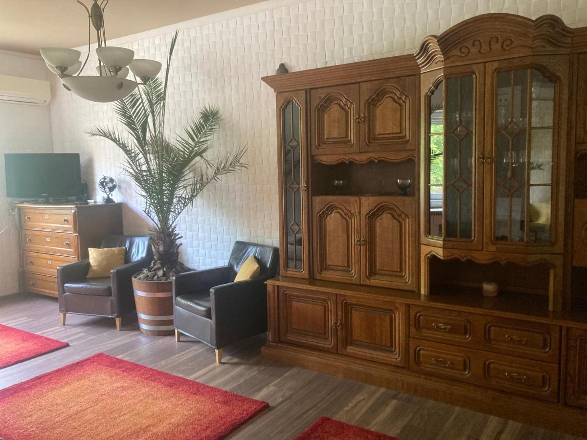 Palmahaz Apartment Будапеща Екстериор снимка